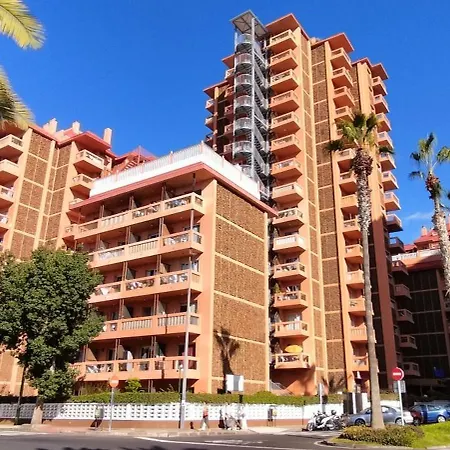 Full Appt With Seaview & Swimming Pool - Melchor Luz